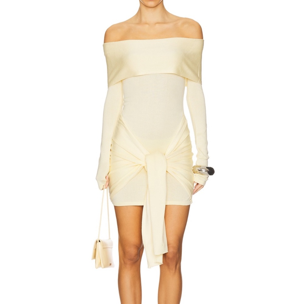 Superdown Muted Yellow Off-Shoulder Bodycon Dress